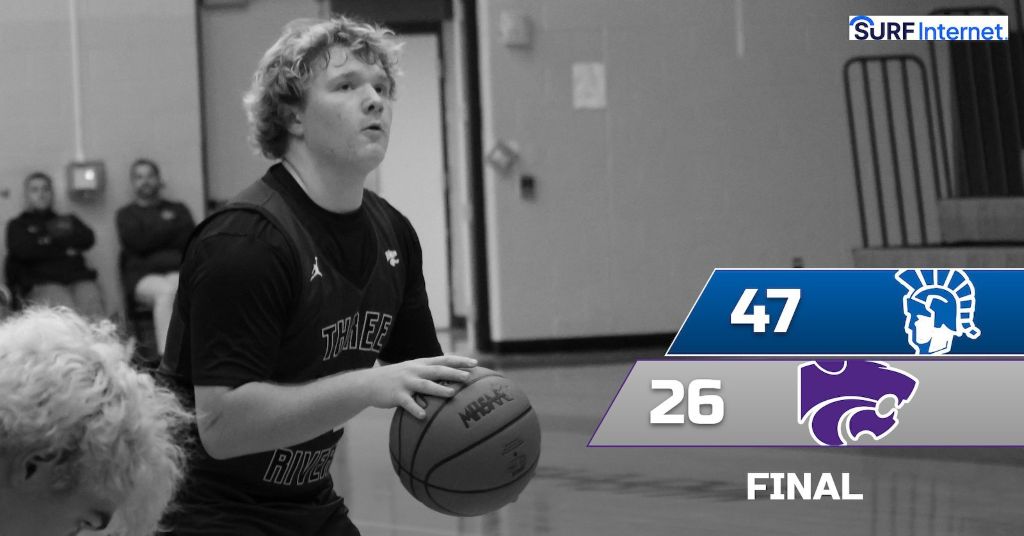 Three Rivers boys drop road game to Plainwell 47-26